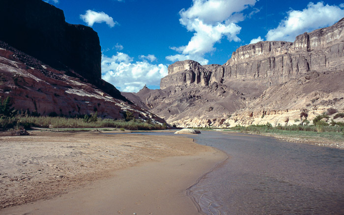 wadi canyon