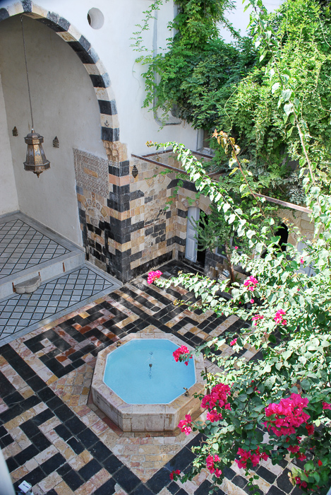 Bait Baroudi courtyard